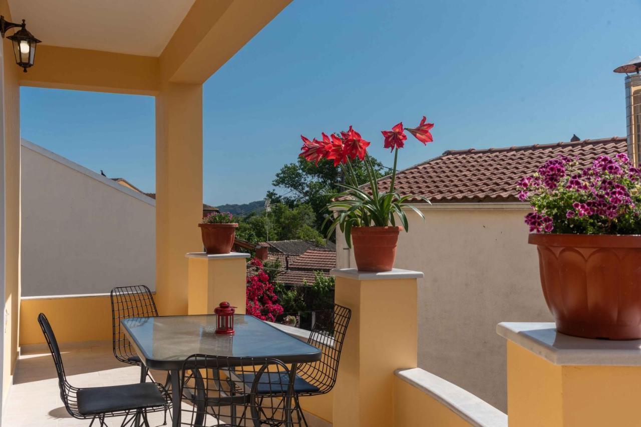 Villa Georgia Lefkimi Extérieur photo